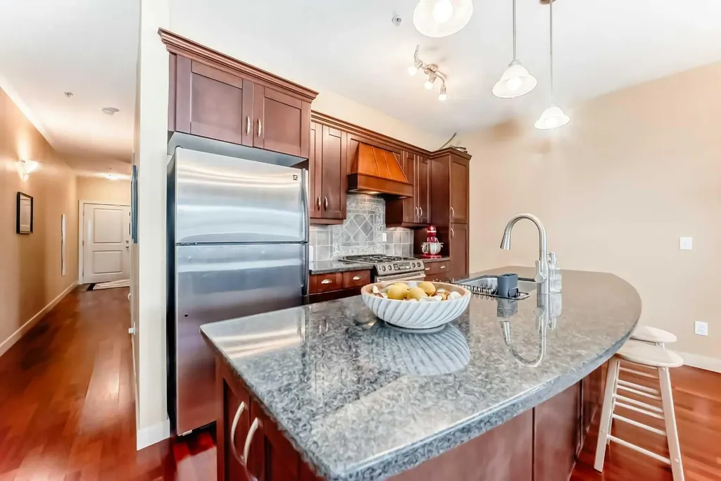 1828 14 Street SW Calgary AB T2T 3S9