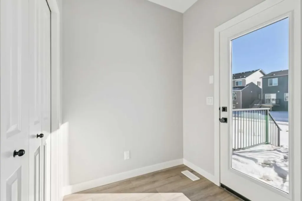 335 Fireside Drive Cochrane AB T4C 3E1