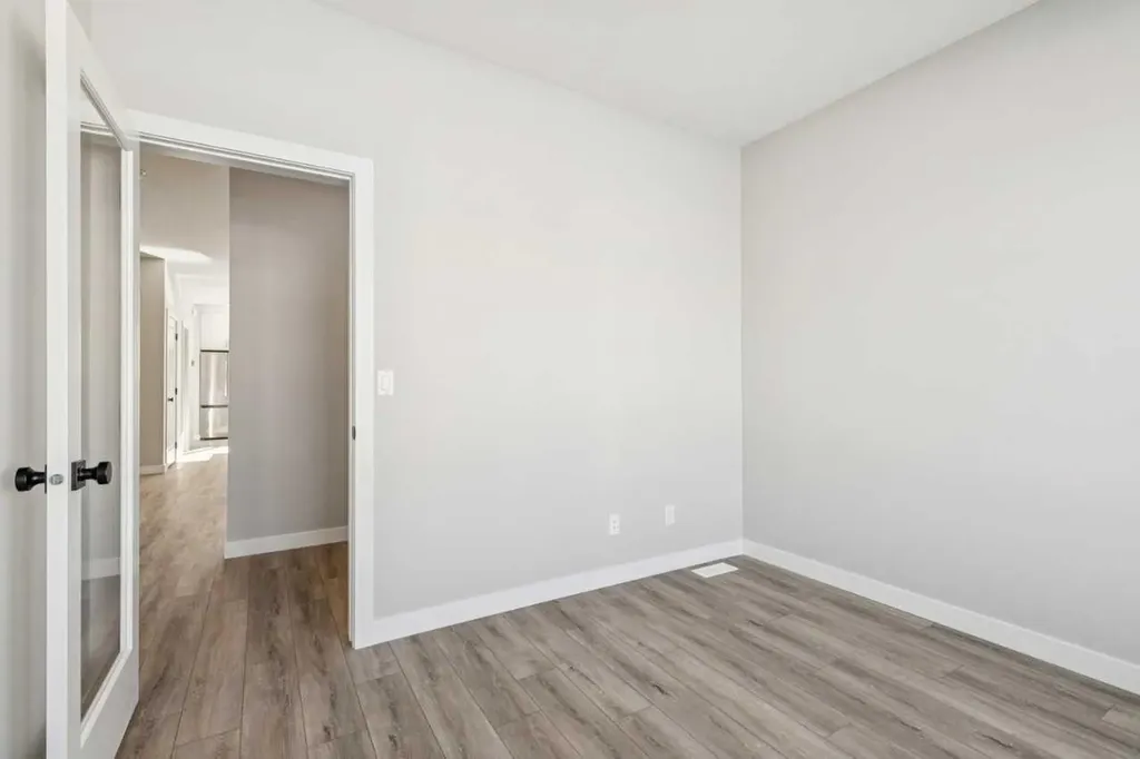 335 Fireside Drive Cochrane AB T4C 3E1