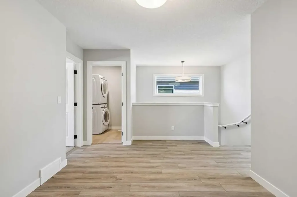 335 Fireside Drive Cochrane AB T4C 3E1