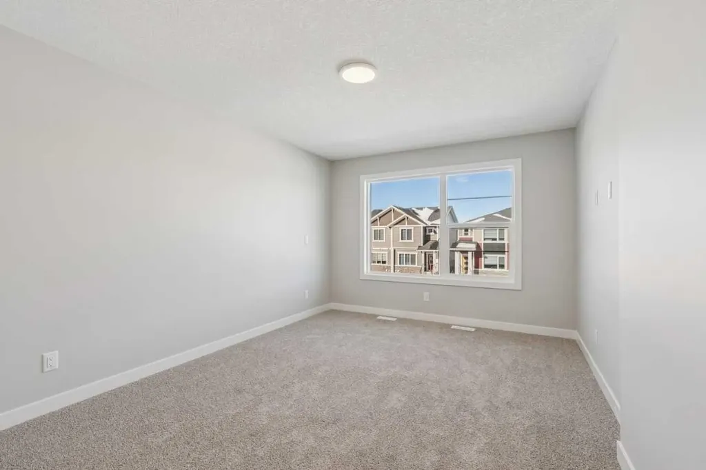 335 Fireside Drive Cochrane AB T4C 3E1