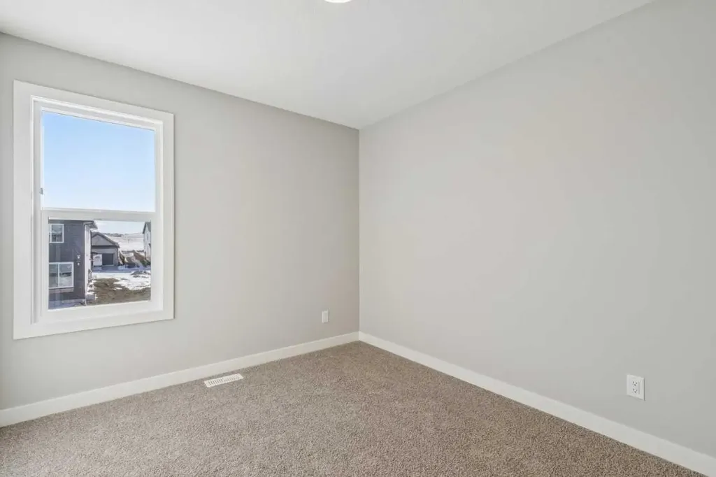 335 Fireside Drive Cochrane AB T4C 3E1