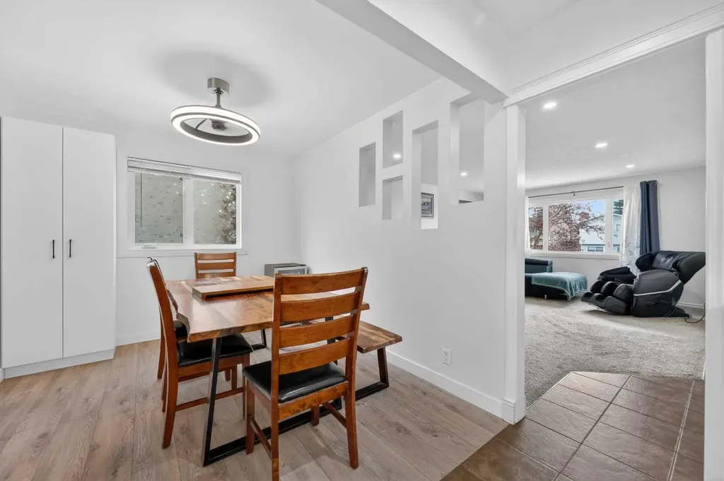 5835 28 Avenue NE Calgary AB T1Y 2E4