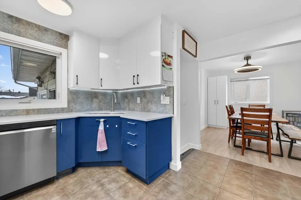 5835 28 Avenue NE Calgary AB T1Y 2E4