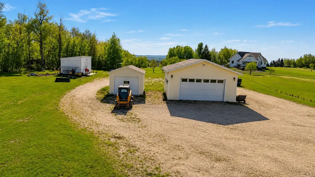 113033 Township Road 592 Rural Woodlands County AB t7s 2a1