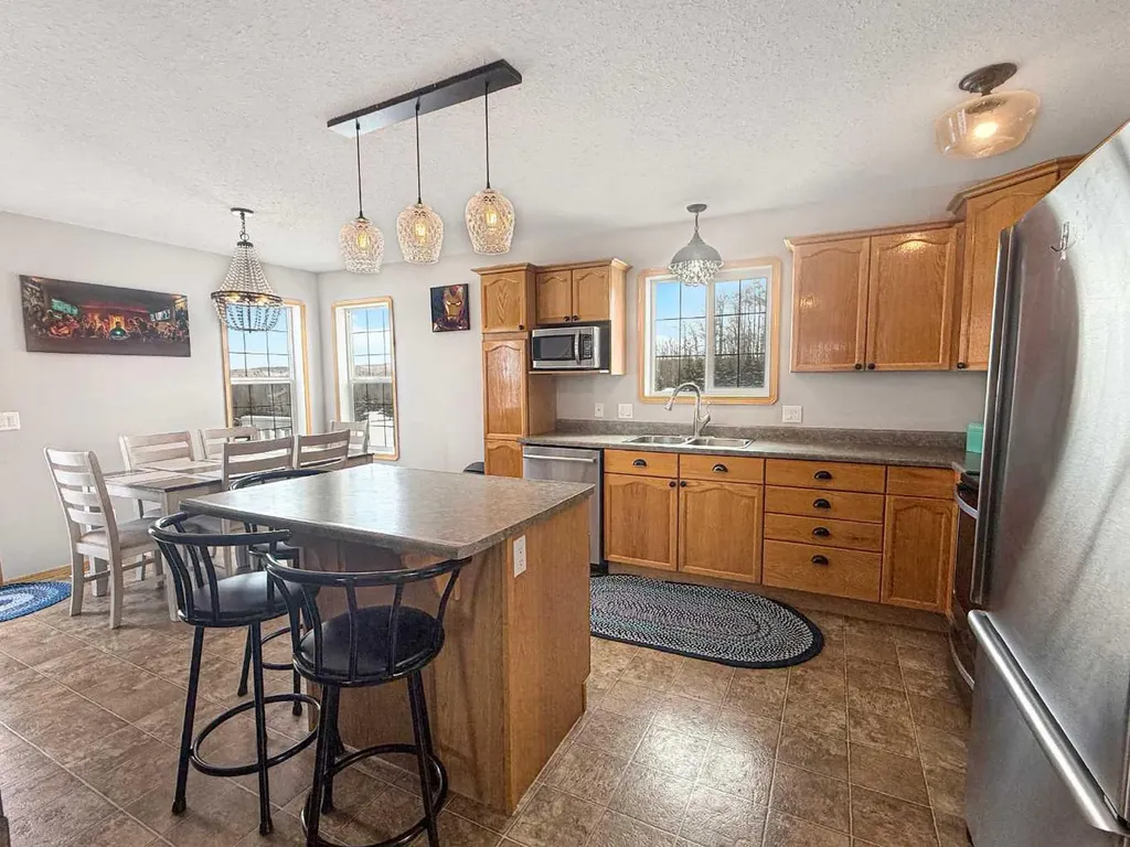 113033 Township Road 592 Rural Woodlands County AB t7s 2a1