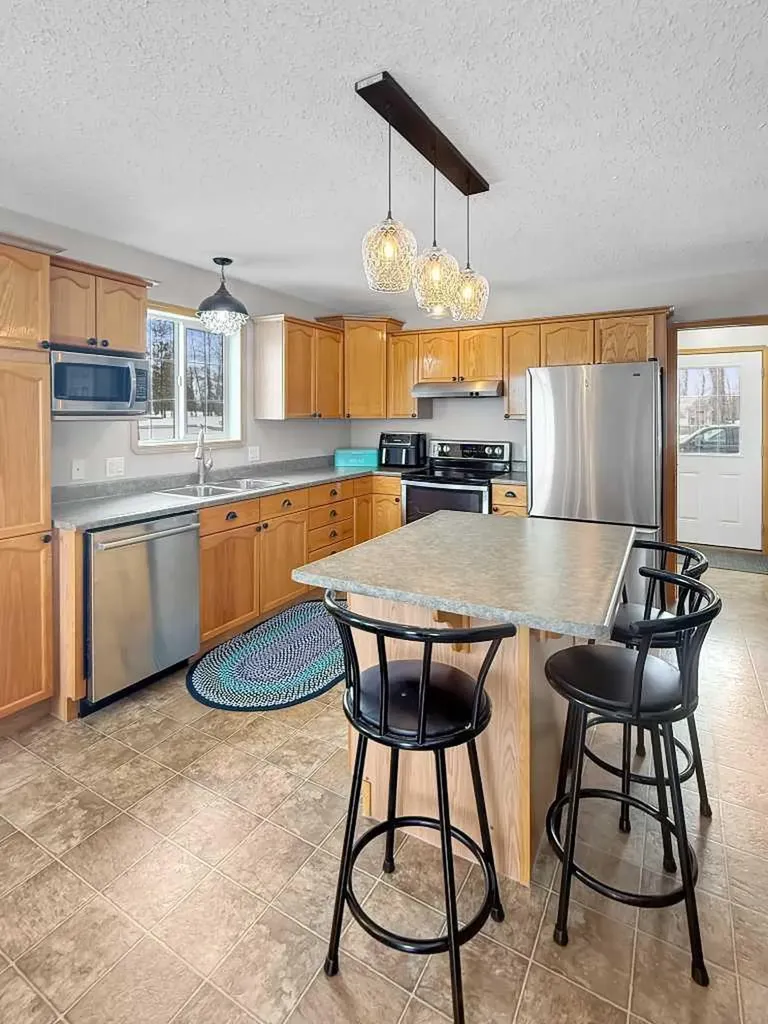 113033 Township Road 592 Rural Woodlands County AB t7s 2a1