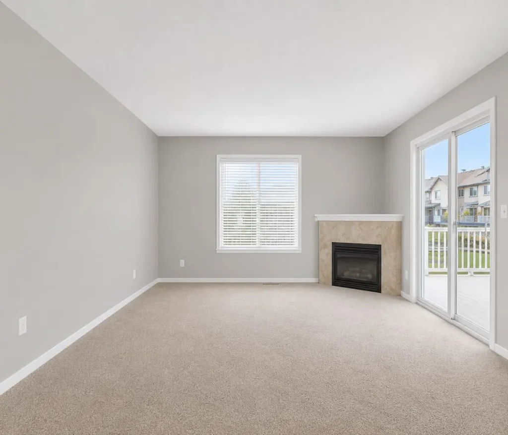 16320 24 Street SW Calgary AB T2Y4T7