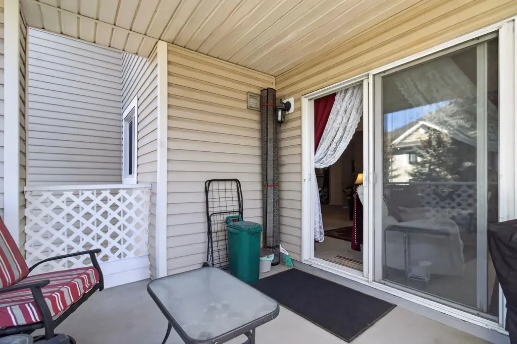 16320 24 Street SW Calgary AB T2Y4T7
