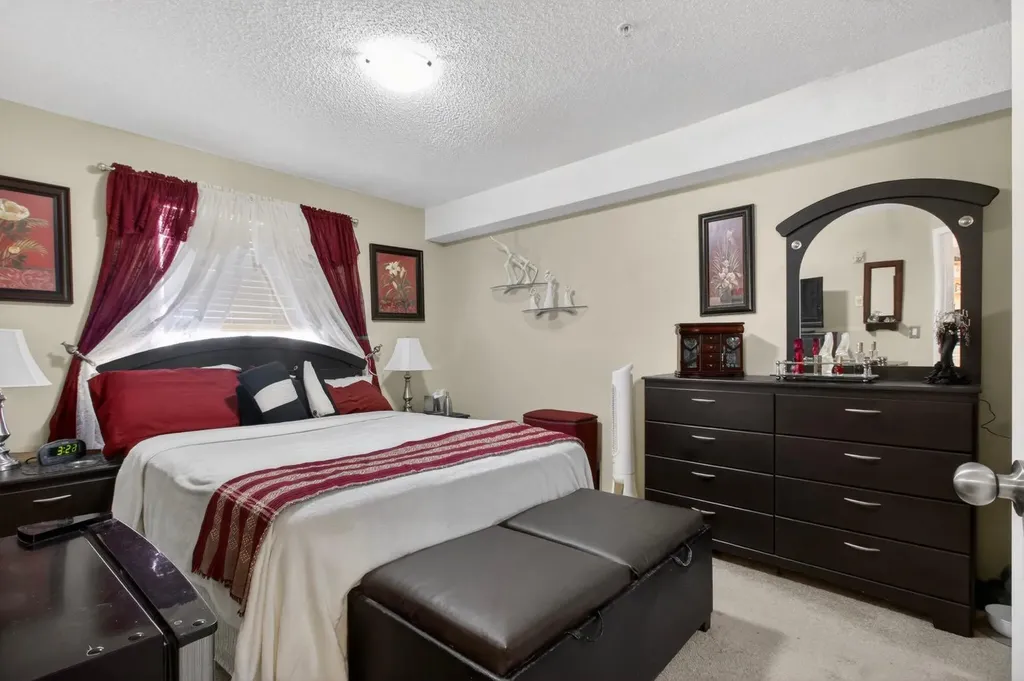 16320 24 Street SW Calgary AB T2Y4T7