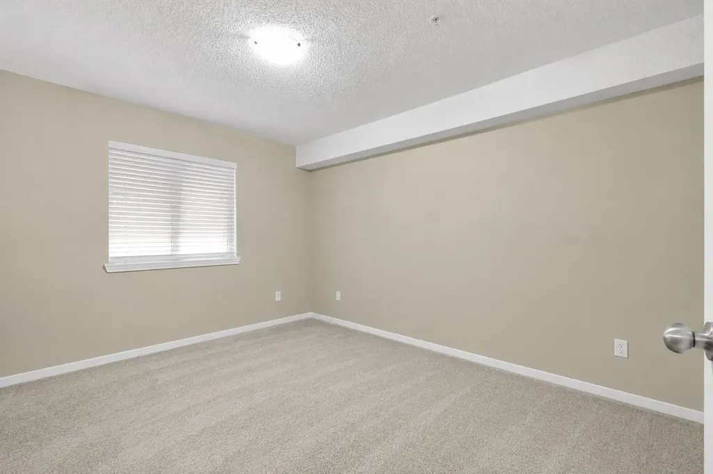 16320 24 Street SW Calgary AB T2Y4T7