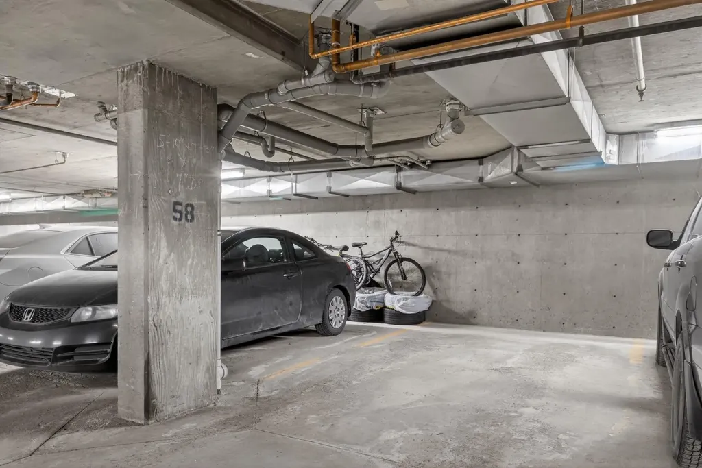 16320 24 Street SW Calgary AB T2Y4T7