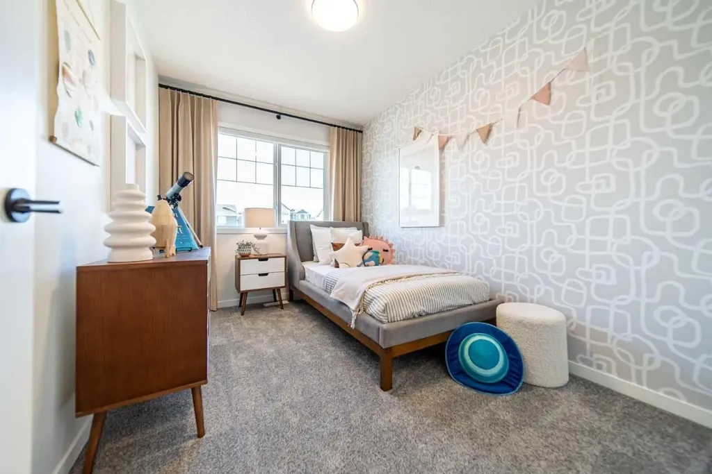 61 Aquila Terrace NW Calgary AB T3R2N8