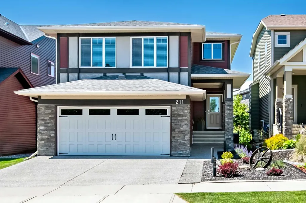 211 Mountainview Drive Okotoks AB T1S 0L6