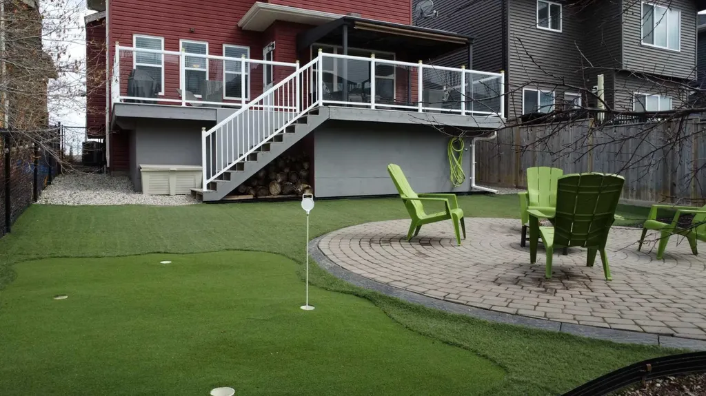 211 Mountainview Drive Okotoks AB T1S 0L6