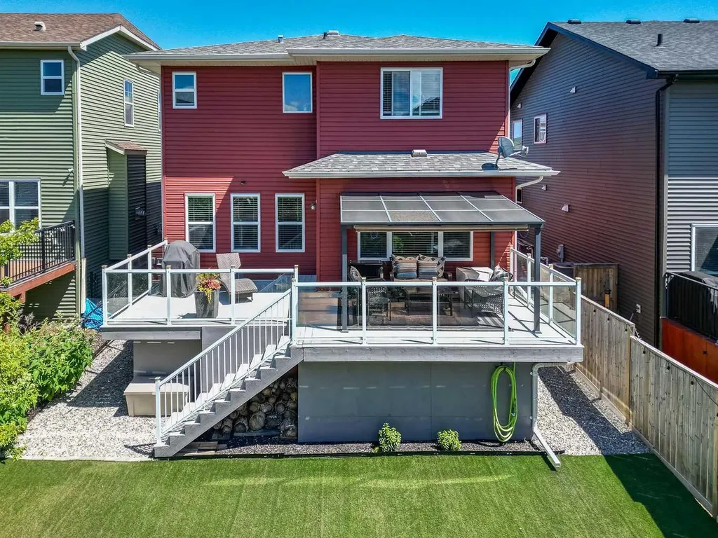 211 Mountainview Drive Okotoks AB T1S 0L6