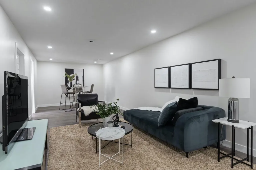 9608 5 Street SE Calgary AB T2J 1K6