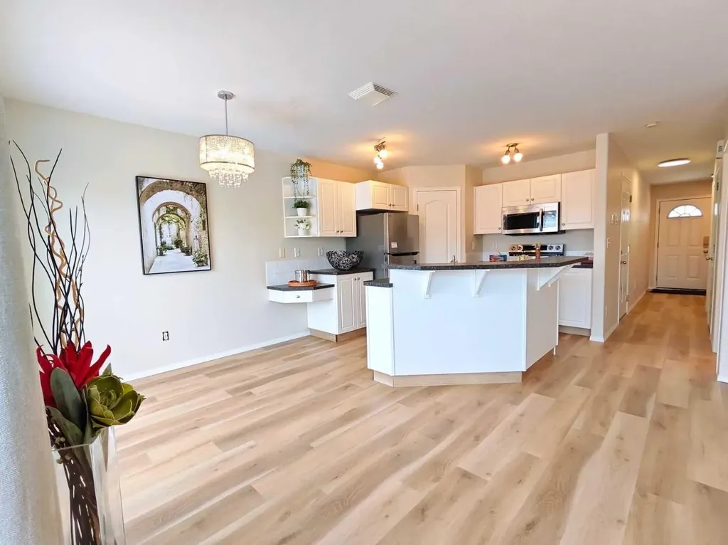 22 Arthur Close Red Deer AB T4R 3M6