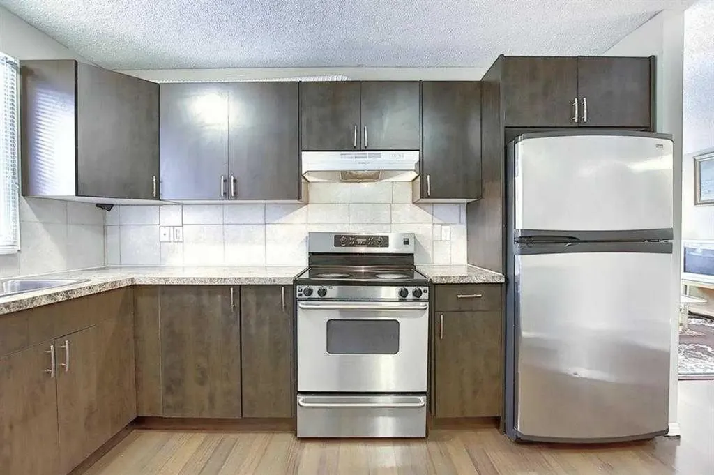164 Faldale Close NE Calgary AB T3J 1V9