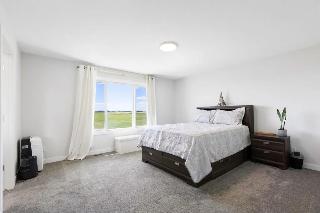183 Brander Avenue Langdon AB T0J 1X2