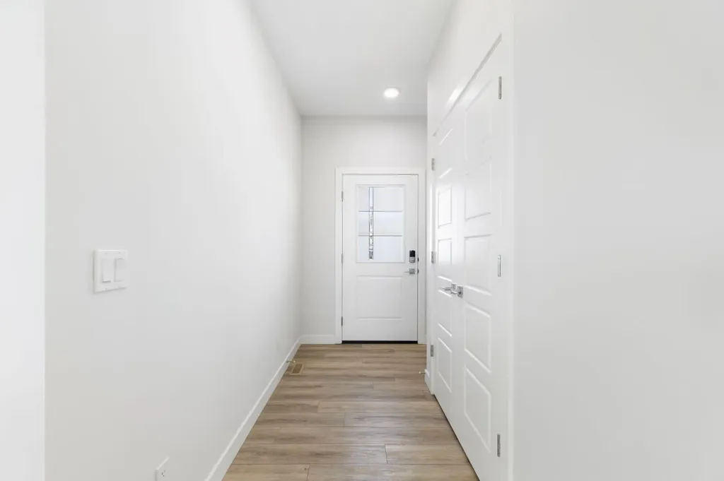 183 Brander Avenue Langdon AB T0J 1X2