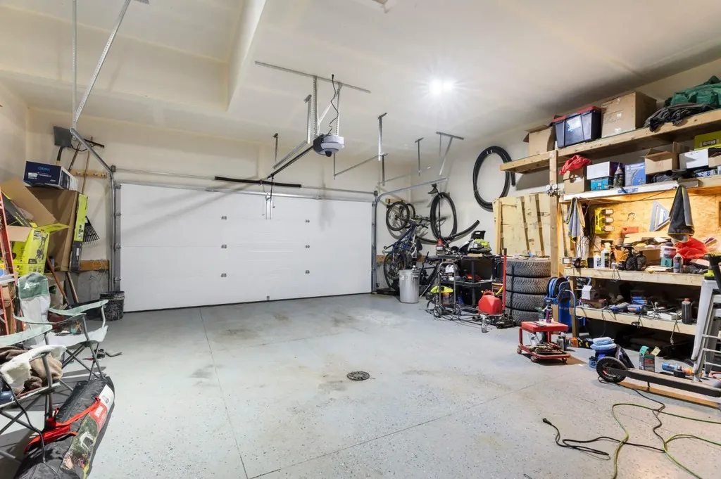 183 Brander Avenue Langdon AB T0J 1X2