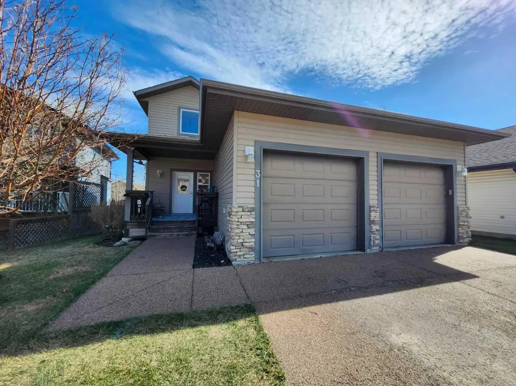 31 Oaklands Crescent Red Deer AB T4P 0C4