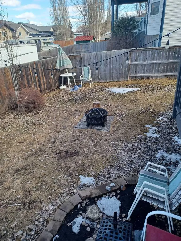31 Oaklands Crescent Red Deer AB T4P 0C4