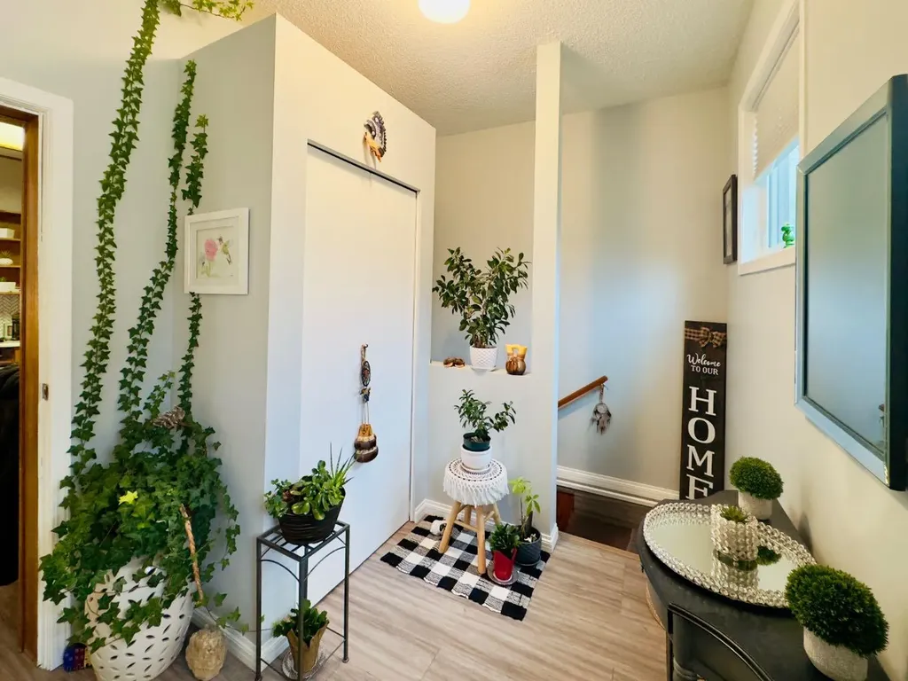 7710 24 Avenue Coleman AB T0K0M0