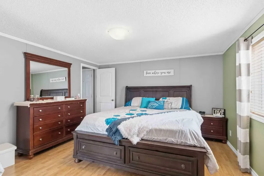 344 Grey Crescent Fort Mcmurray AB T9H 2N8