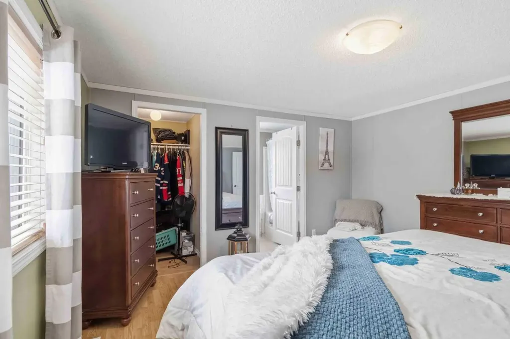 344 Grey Crescent Fort Mcmurray AB T9H 2N8