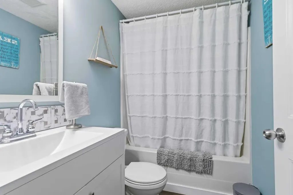 344 Grey Crescent Fort Mcmurray AB T9H 2N8