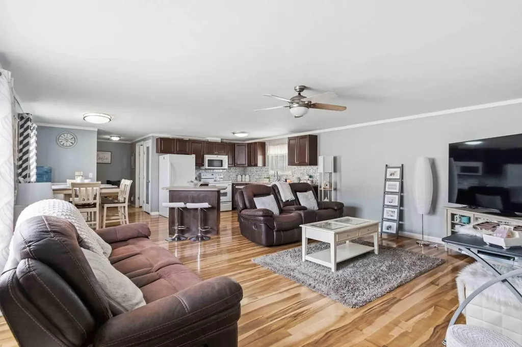 344 Grey Crescent Fort Mcmurray AB T9H 2N8