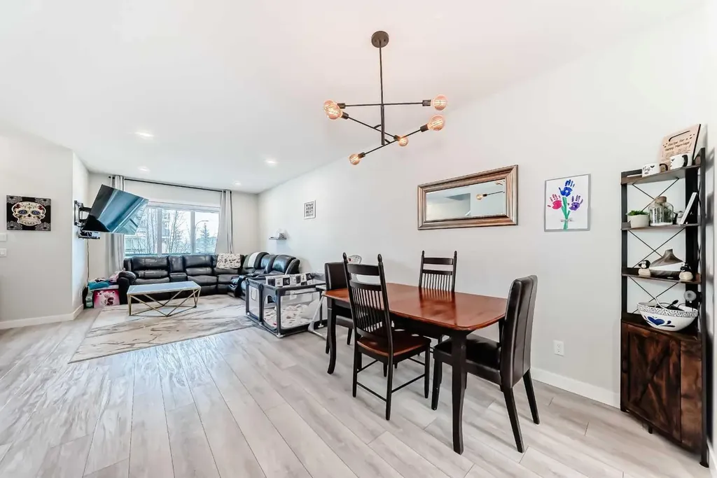 223 Wolf Creek Avenue SE Calgary AB T2X4X1