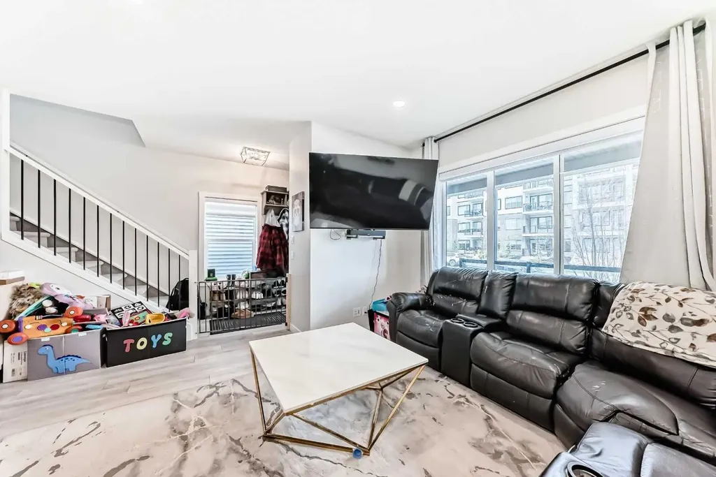 223 Wolf Creek Avenue SE Calgary AB T2X4X1