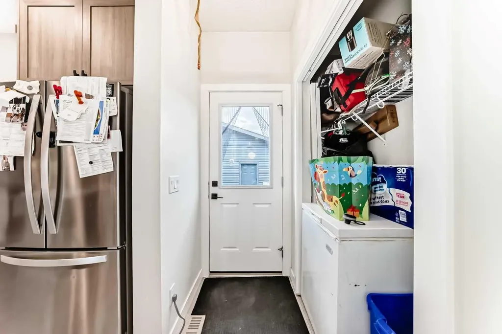 223 Wolf Creek Avenue SE Calgary AB T2X4X1