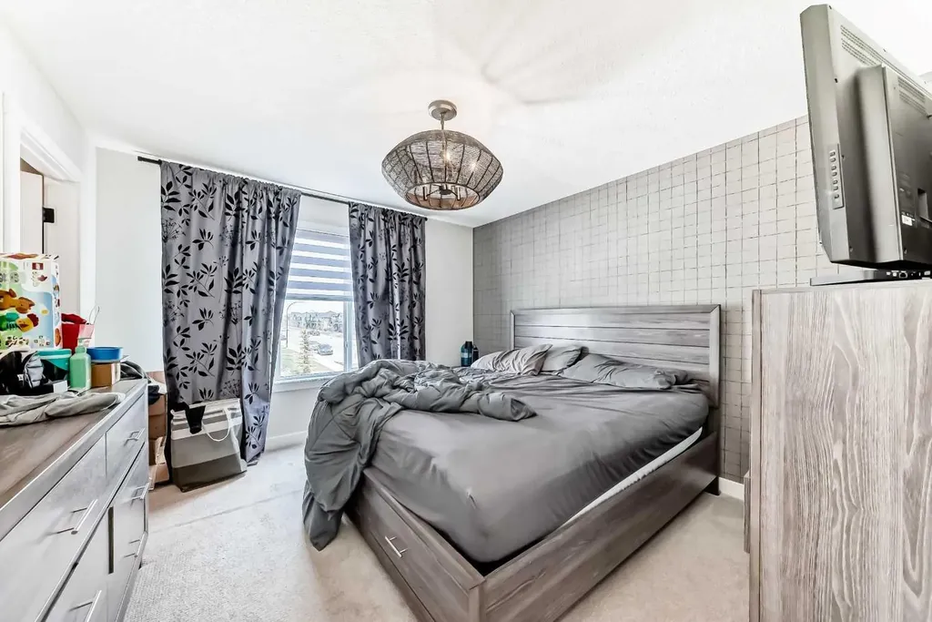 223 Wolf Creek Avenue SE Calgary AB T2X4X1