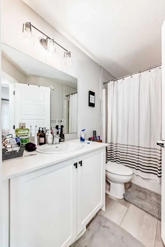 223 Wolf Creek Avenue SE Calgary AB T2X4X1