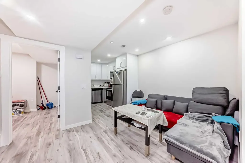 223 Wolf Creek Avenue SE Calgary AB T2X4X1