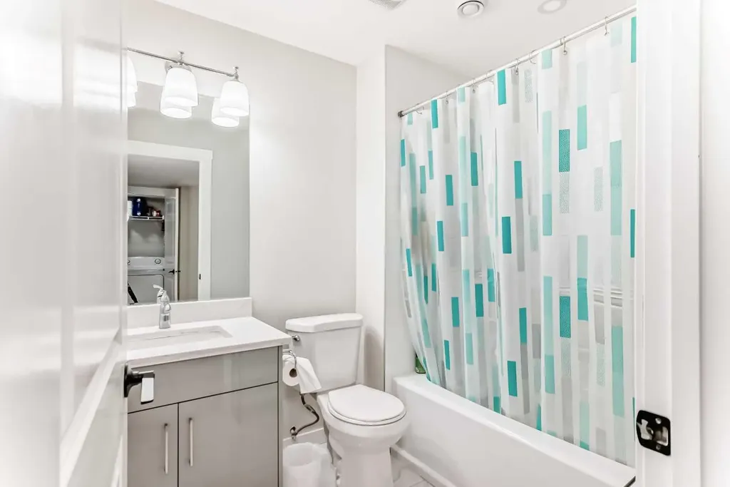 223 Wolf Creek Avenue SE Calgary AB T2X4X1