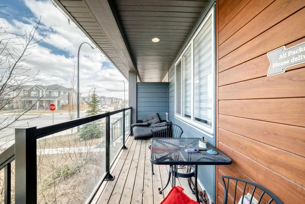 223 Wolf Creek Avenue SE Calgary AB T2X4X1
