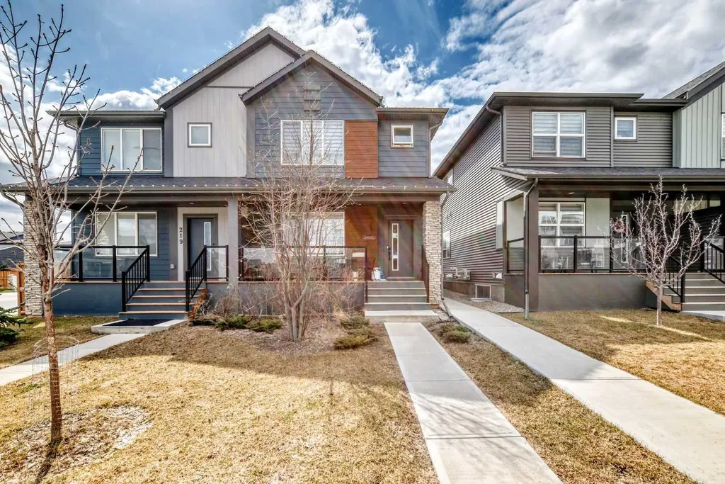 223 Wolf Creek Avenue SE Calgary AB T2X4X1