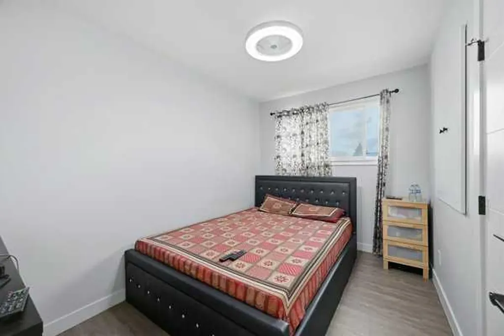 171 Rundlefield Crescent NE Calgary AB T1Y2V8