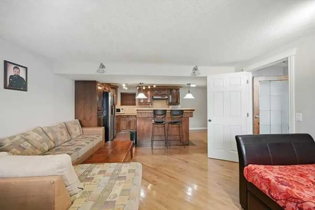 171 Rundlefield Crescent NE Calgary AB T1Y2V8