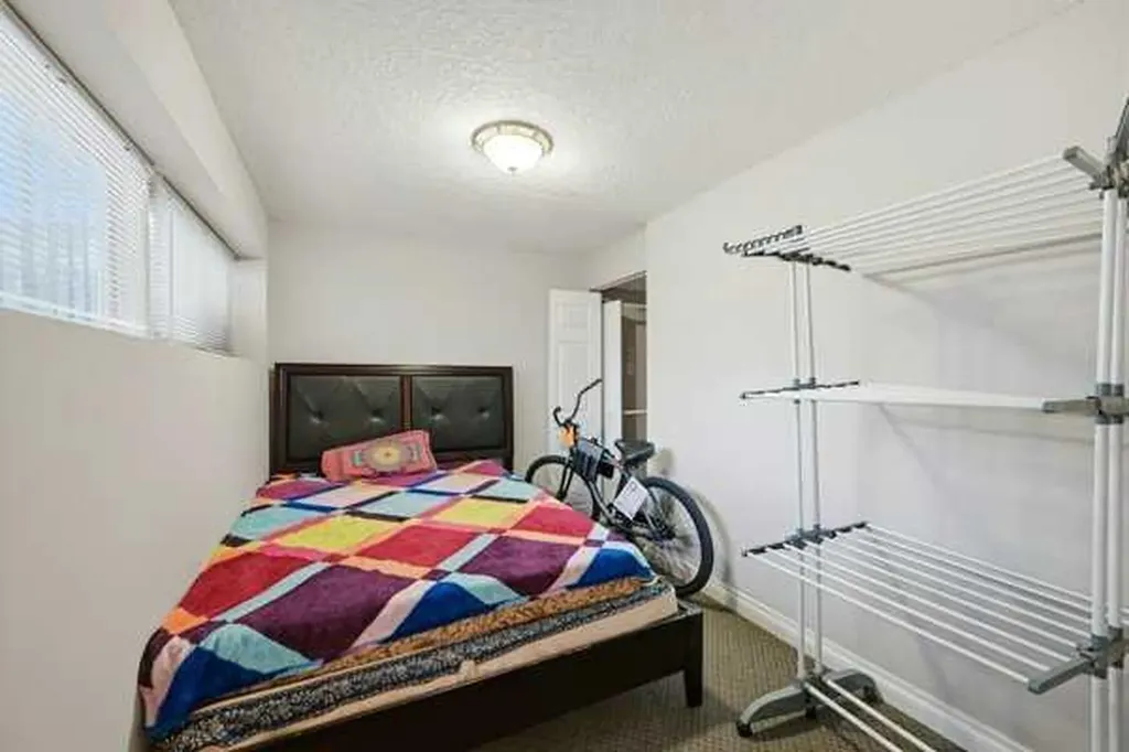171 Rundlefield Crescent NE Calgary AB T1Y2V8