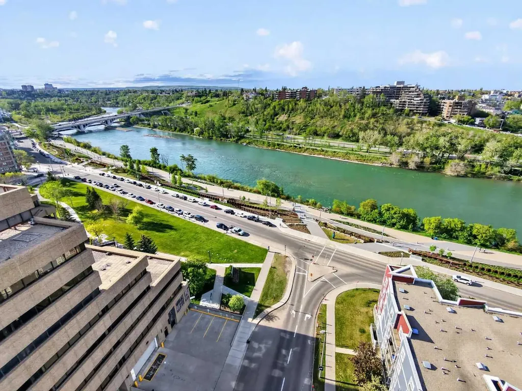 333 Riverfront Avenue SE Calgary AB T2G 5R1