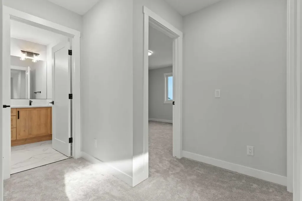 294 Kinniburgh Loop Chestermere AB T1X 3C3