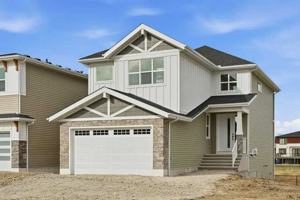 294 Kinniburgh Loop Chestermere AB T1X 3C3