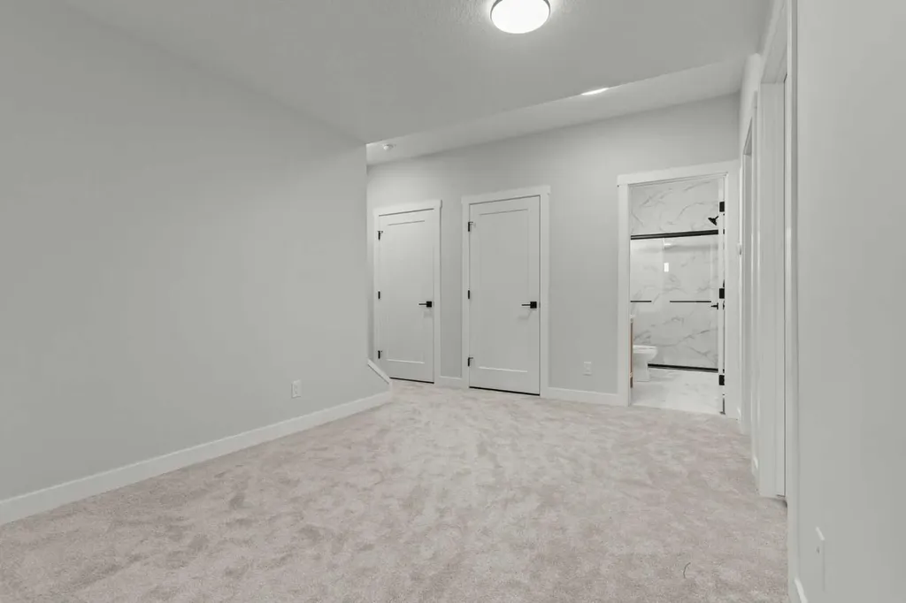 294 Kinniburgh Loop Chestermere AB T1X 3C3