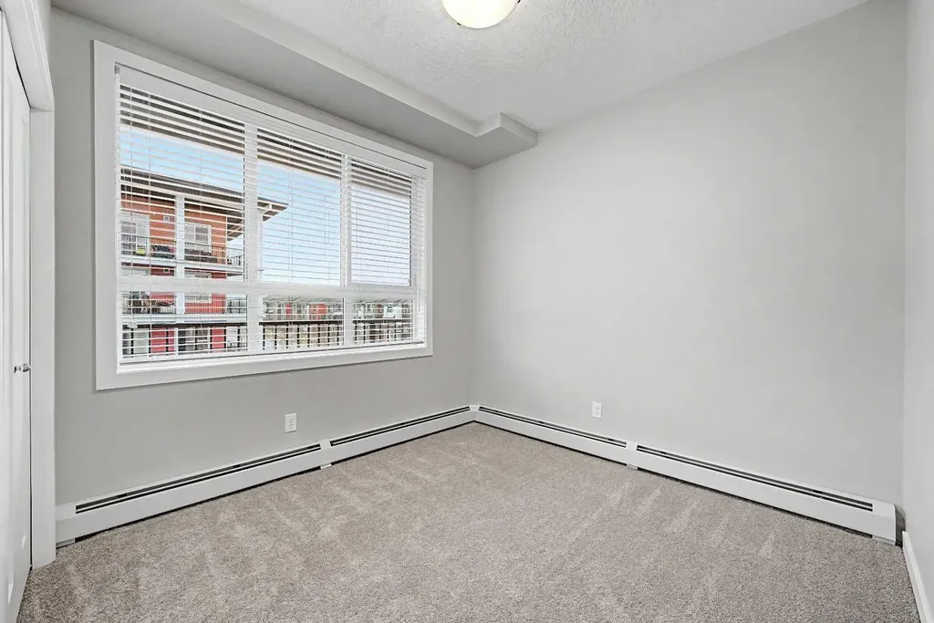 10 Walgrove Walk SE Calgary AB T2X4E3